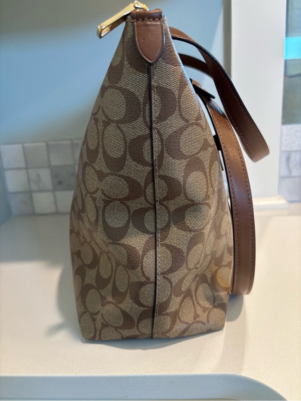 Coach Gallery Tote & Matching Wallet | Brown & Beige Signature Canvas - Picture 6 of 16